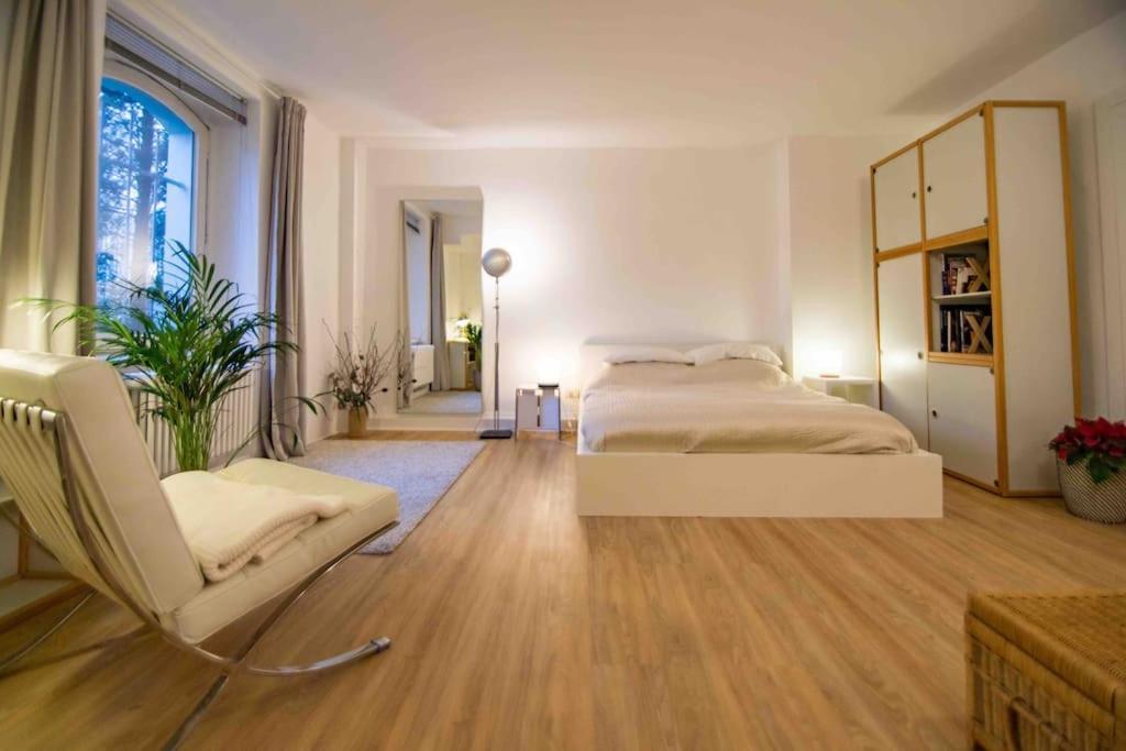 Ground Floor In Villa In Charlottenburg Garden View Berlin Eksteriør bilde