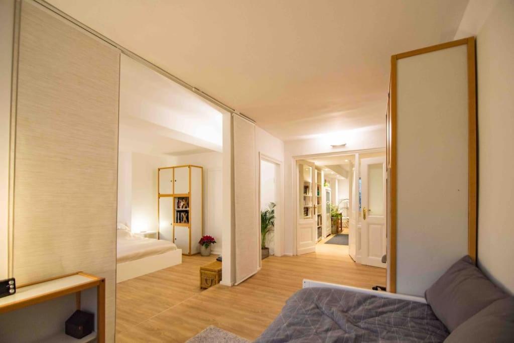 Ground Floor In Villa In Charlottenburg Garden View Berlin Eksteriør bilde
